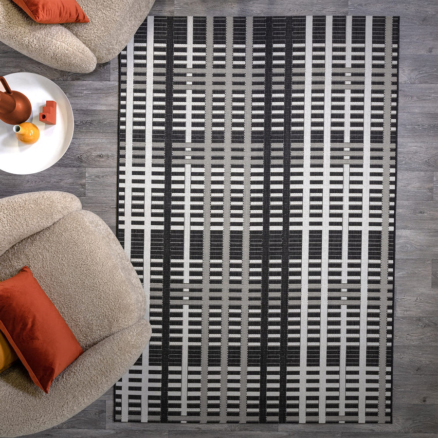 Patio Black Grid Indoor/Outdoor Indoor/Outdoor Rug PAT22
