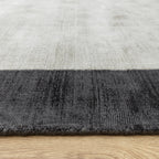 Blade Border Charcoal / Silver Rug