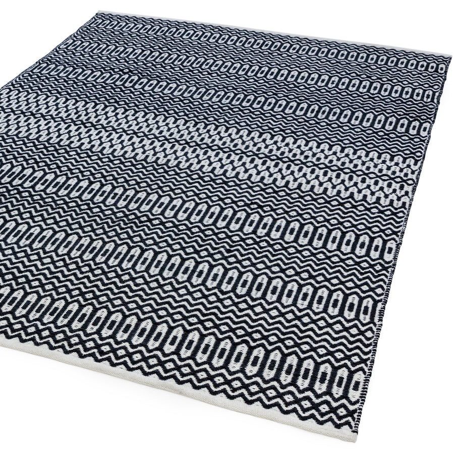 Halsey Black Indoor/Outdoor Rug