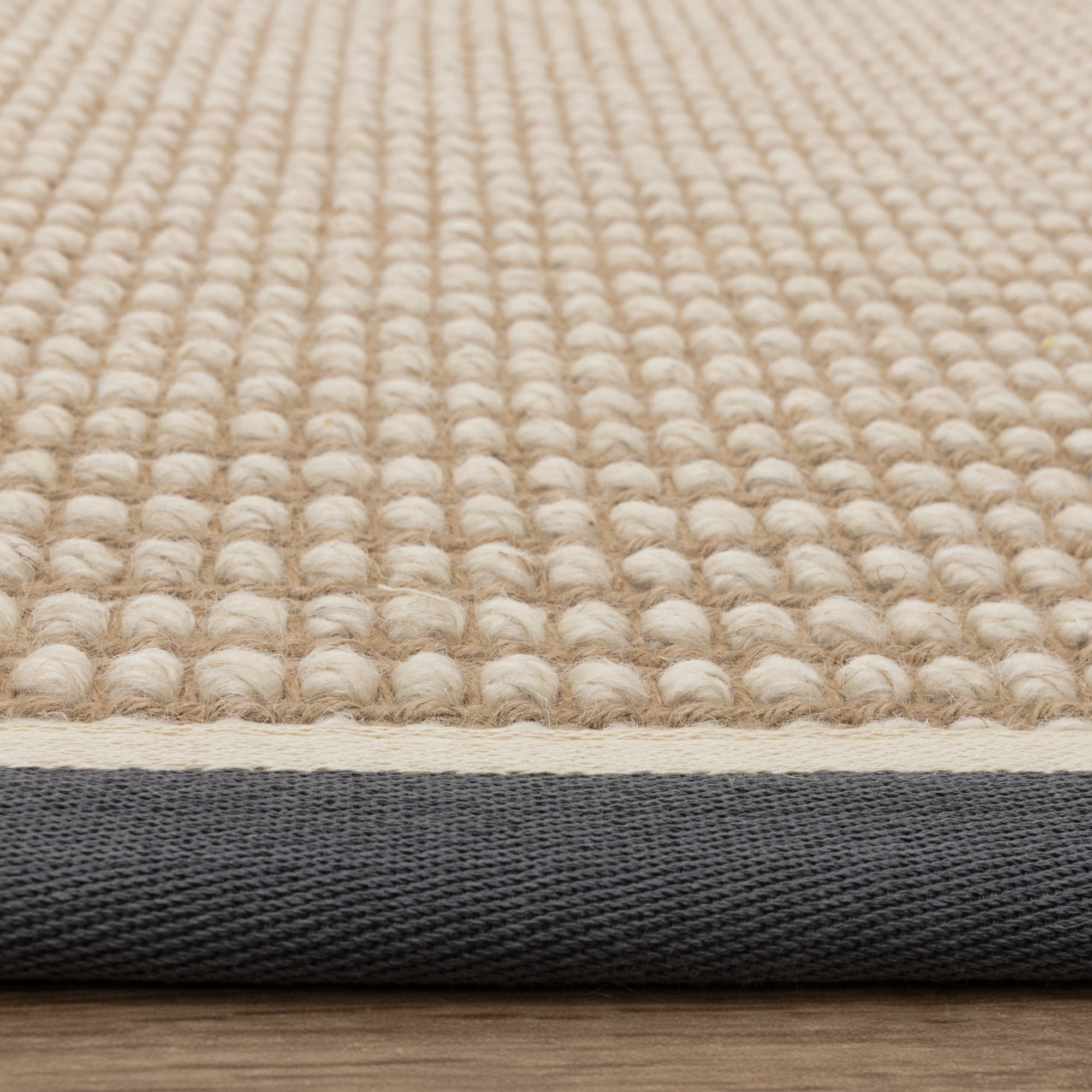 Alfombra Korra Loop Pizarra Crema