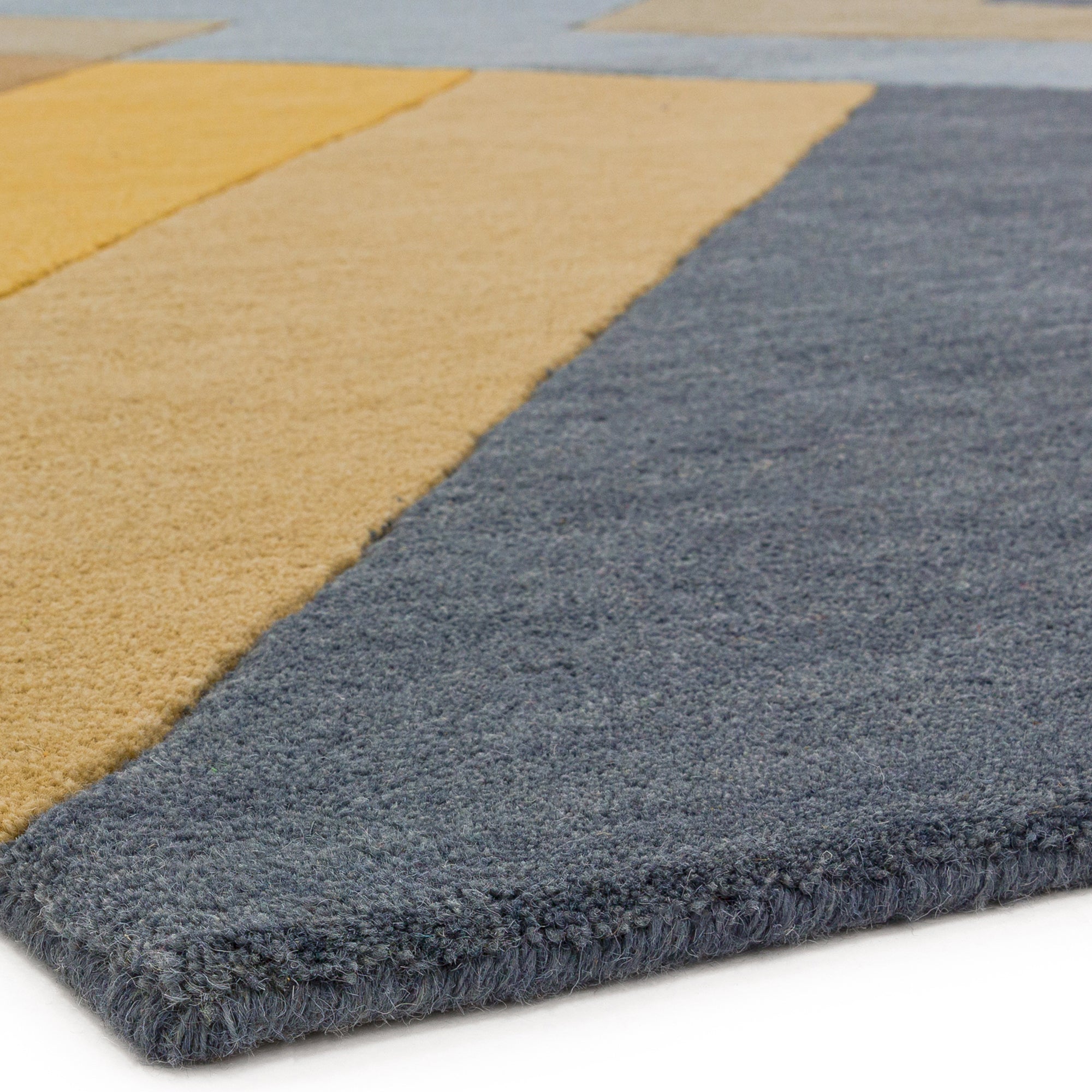 Reef RF02 Big Zig Ochre Grey Rug