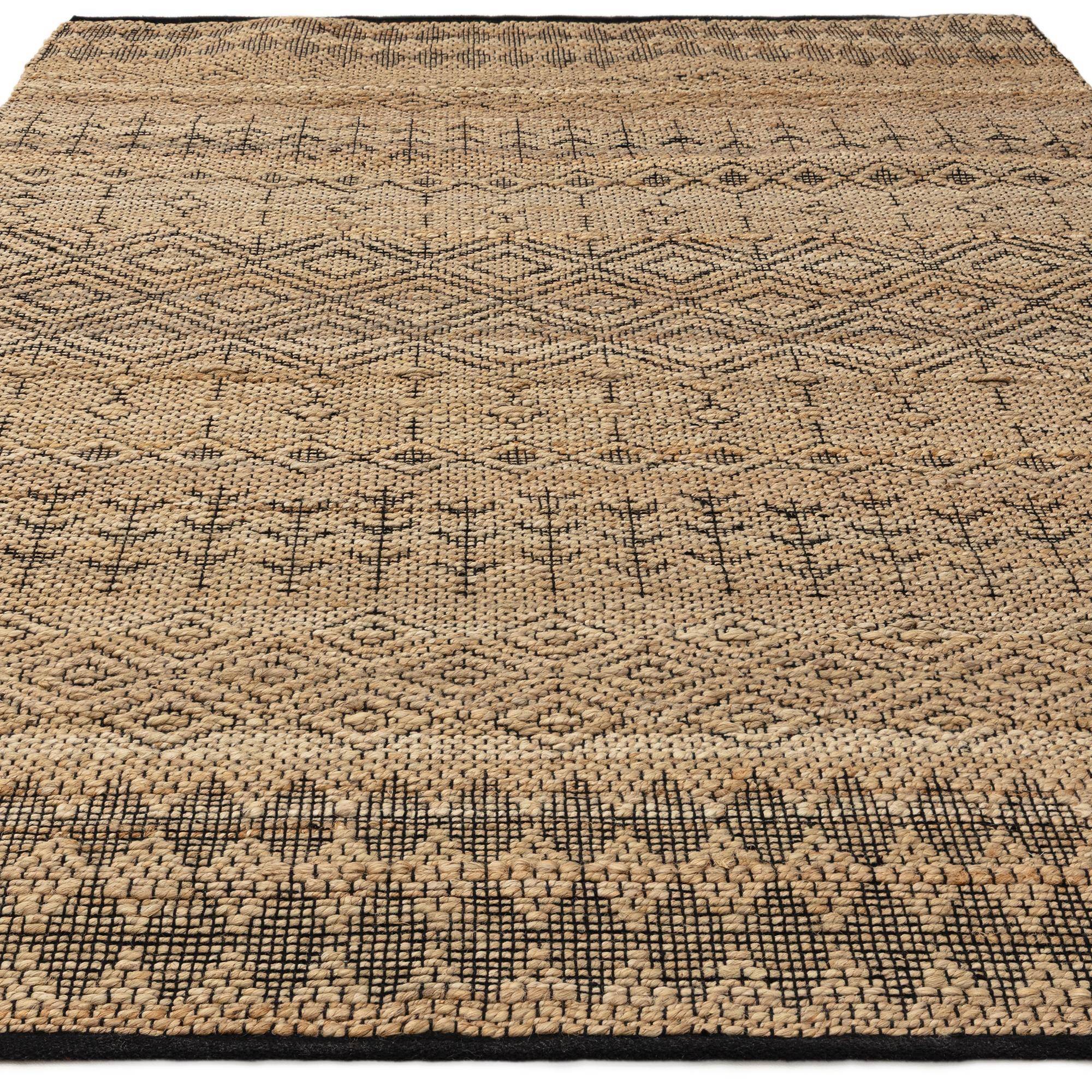 Asher Black Rug