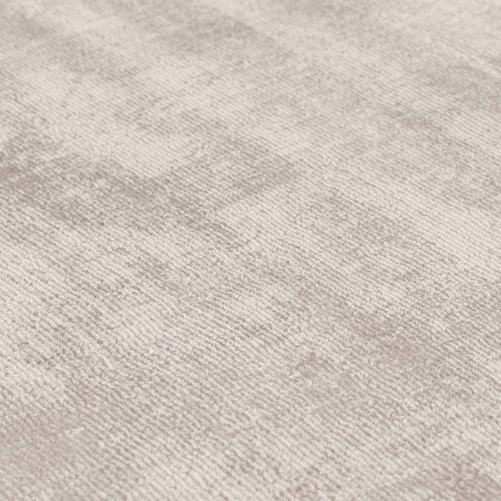 Blade Border Silver / Grey Rug