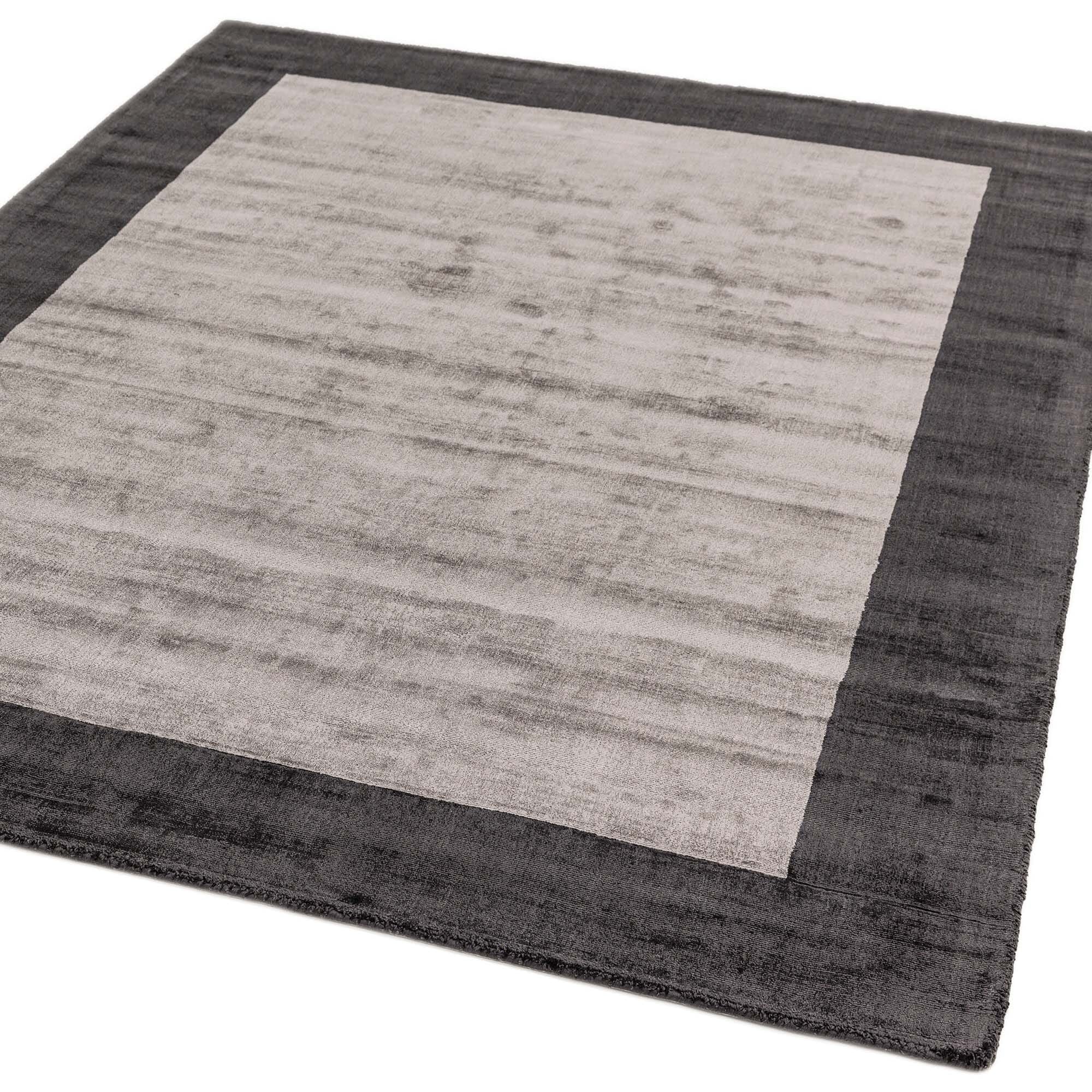 Blade Border Charcoal / Silver Rug