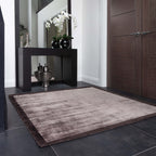 Blade Border Charcoal / Moleskin Rug