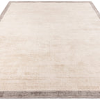 Blade Border Putty / Silver Rug