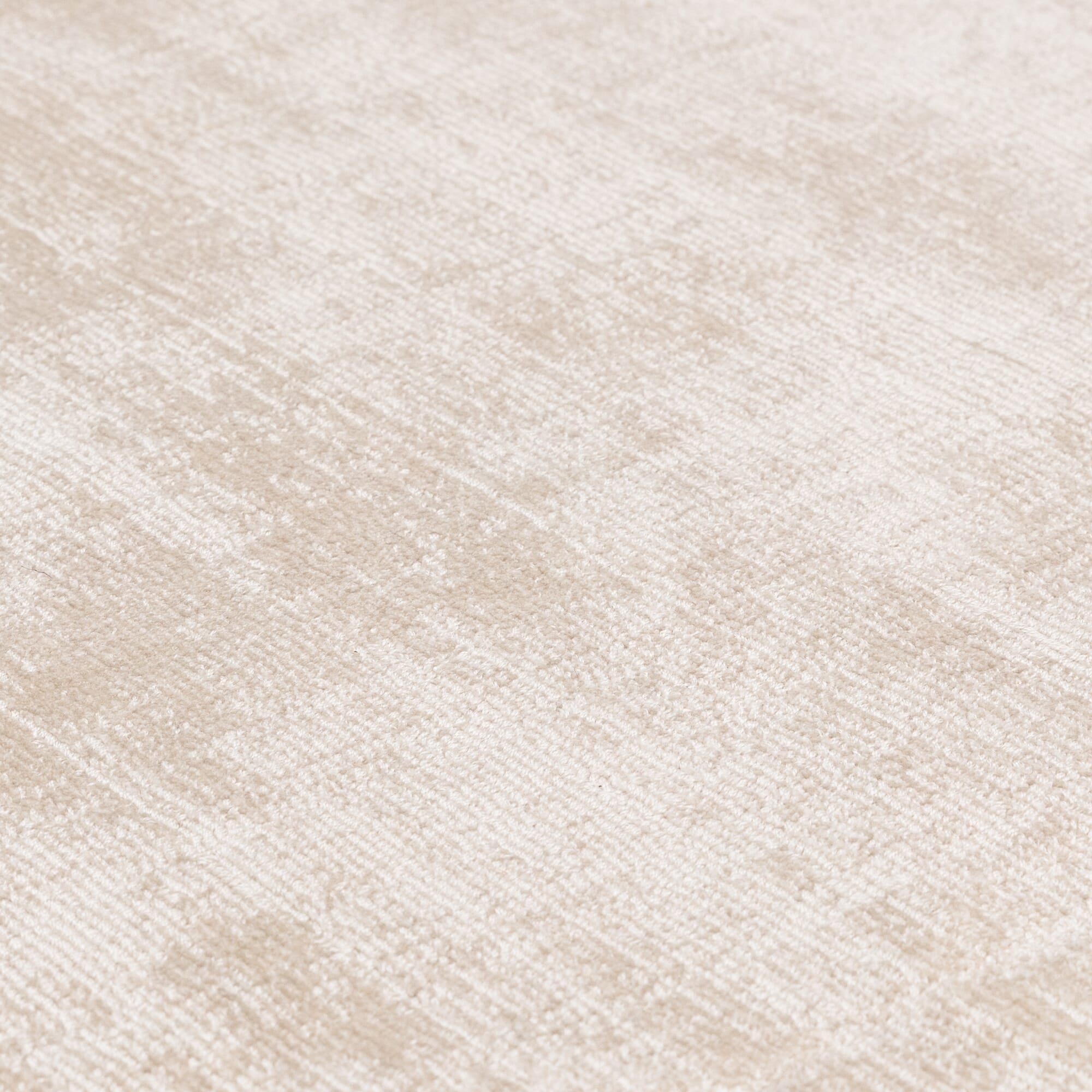 Blade Border Putty / Silver Rug