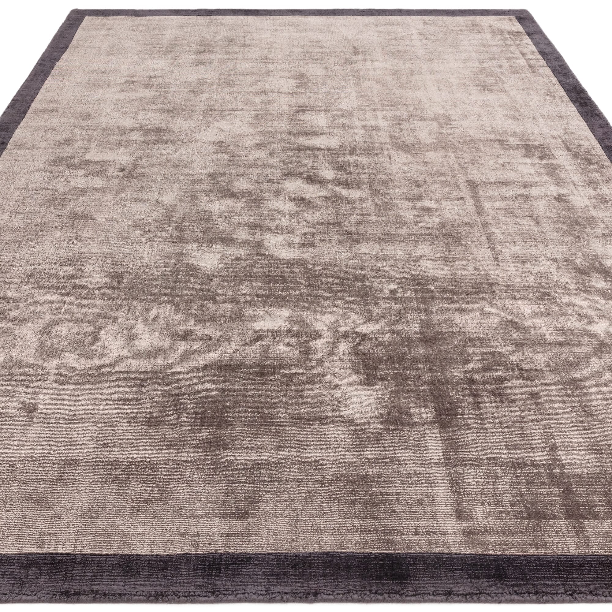 Blade Border Charcoal / Moleskin Rug