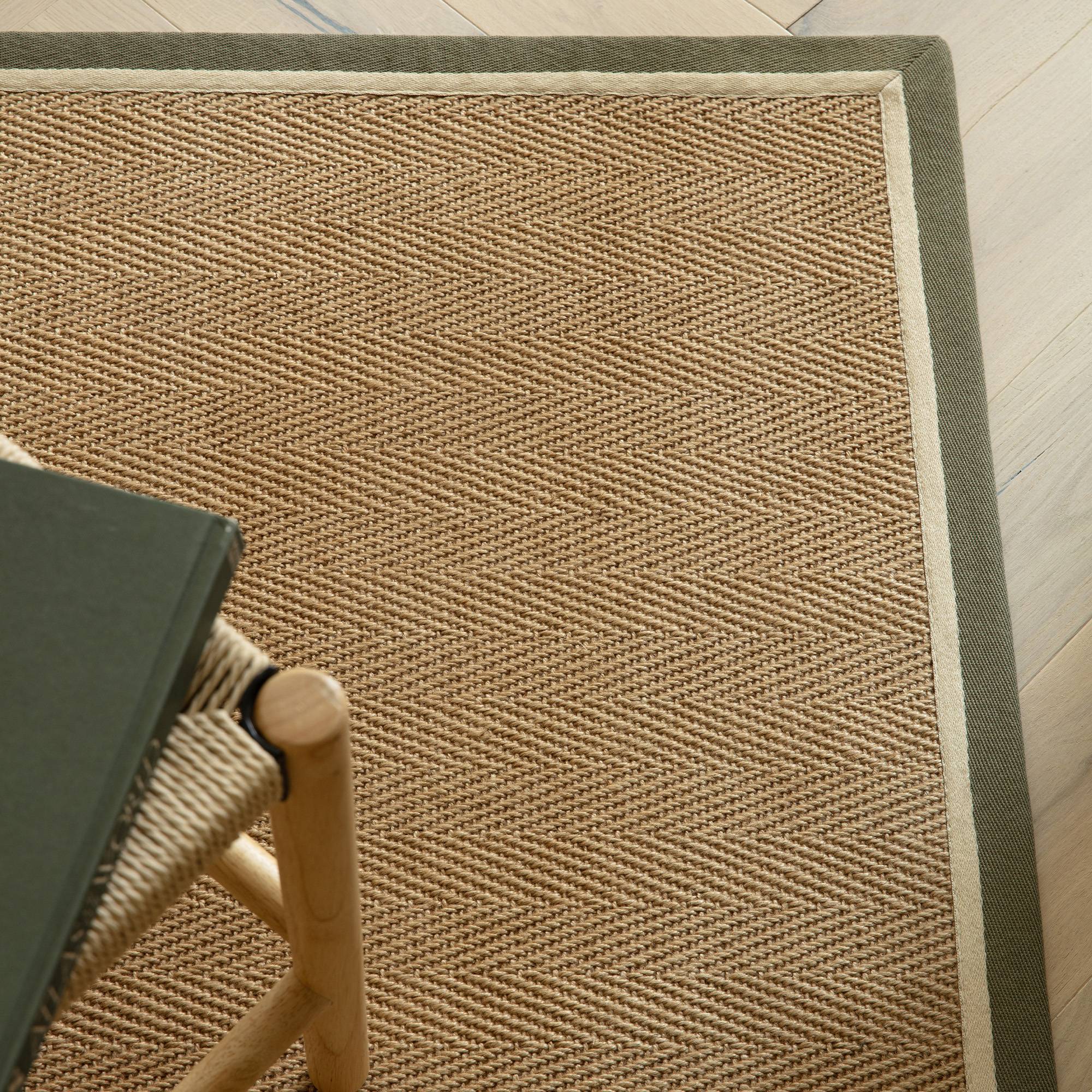 Alfombra Bordo Herringbone Khaki Cream