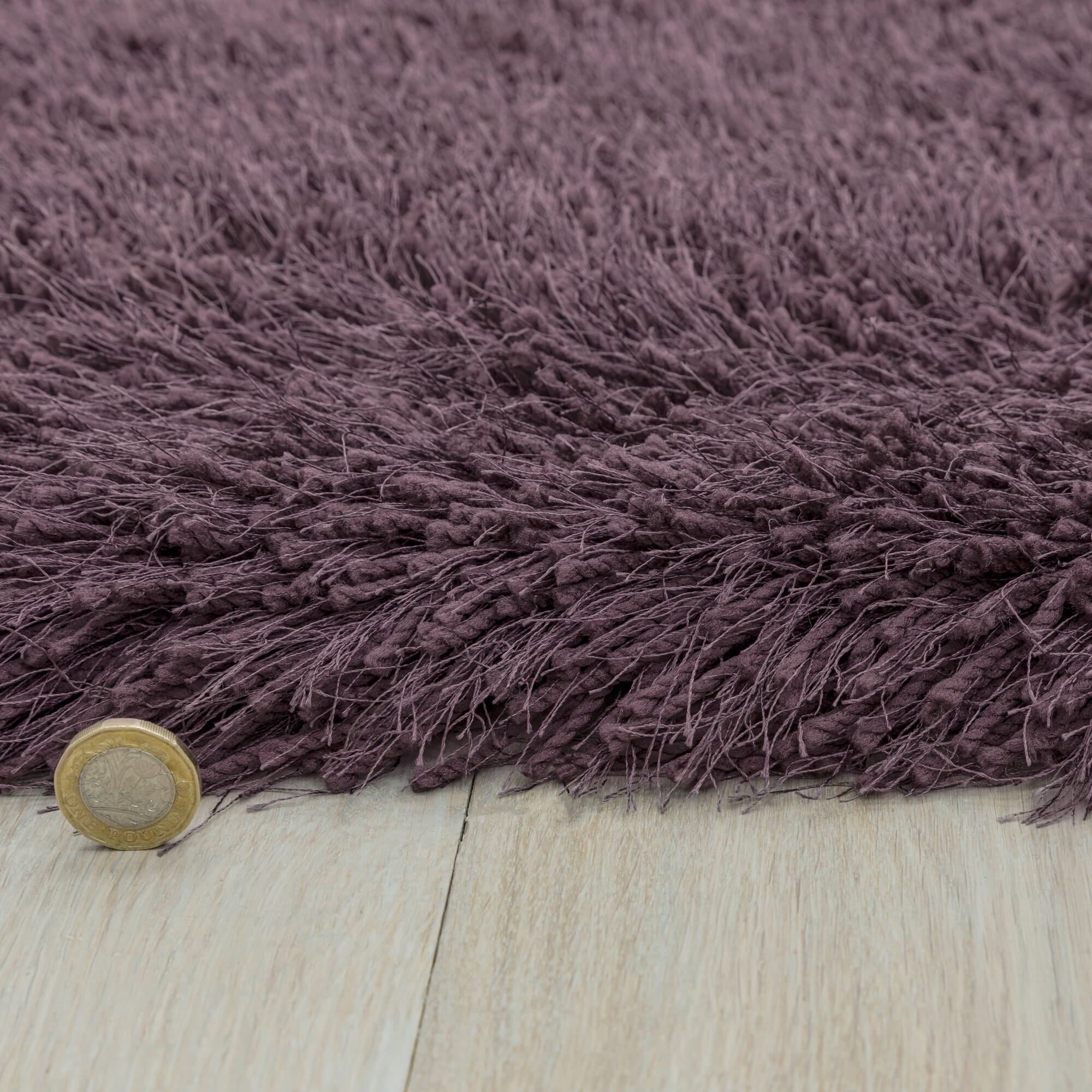 Alfombra Cascade Violeta Brillante Peluda