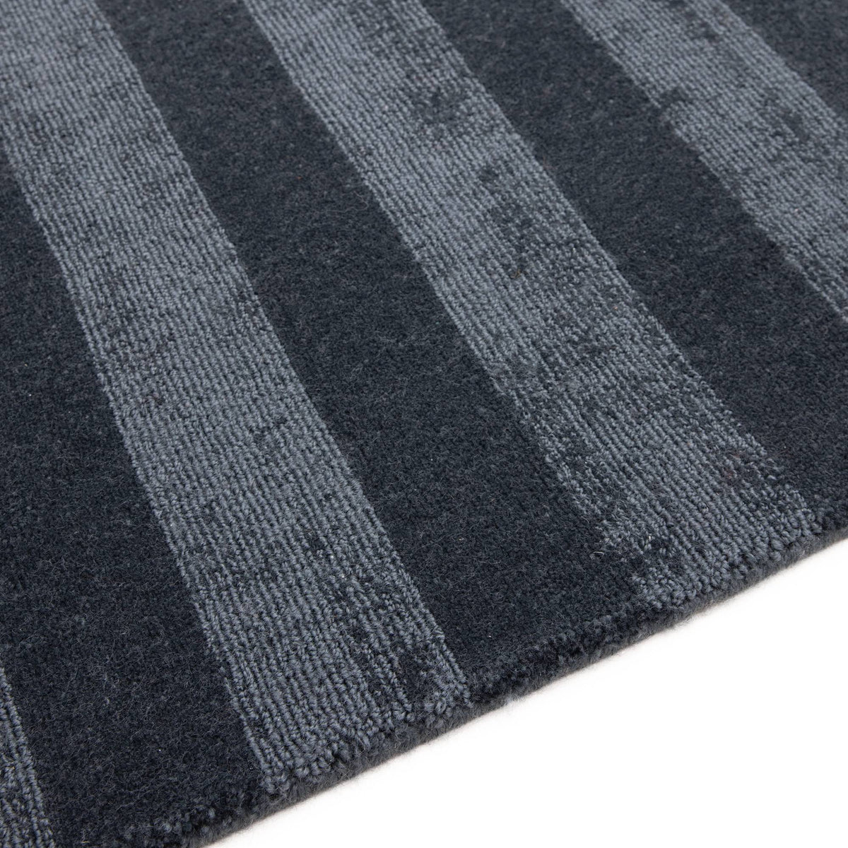 Alfombra MADE Connor Azul Petróleo