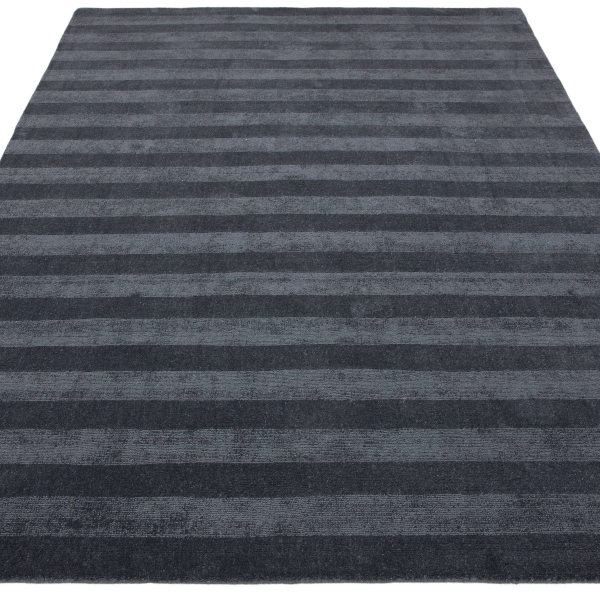 Alfombra MADE Connor Azul Petróleo