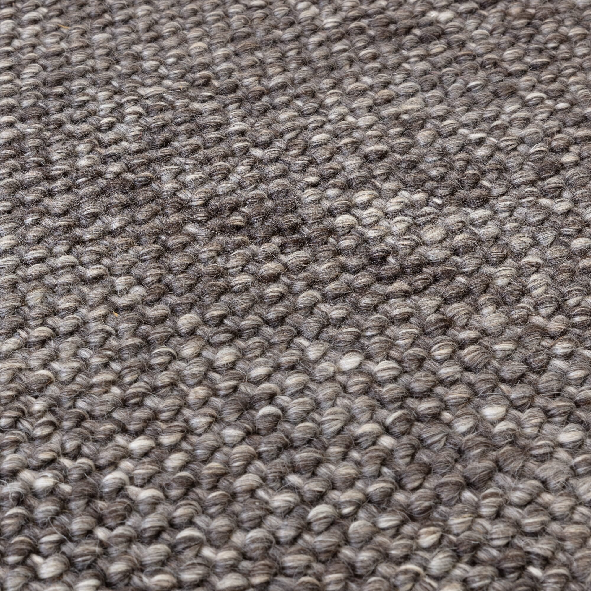 Alfombra Katherine Carnaby Coast Carbón Lana Hilada a Mano CS01