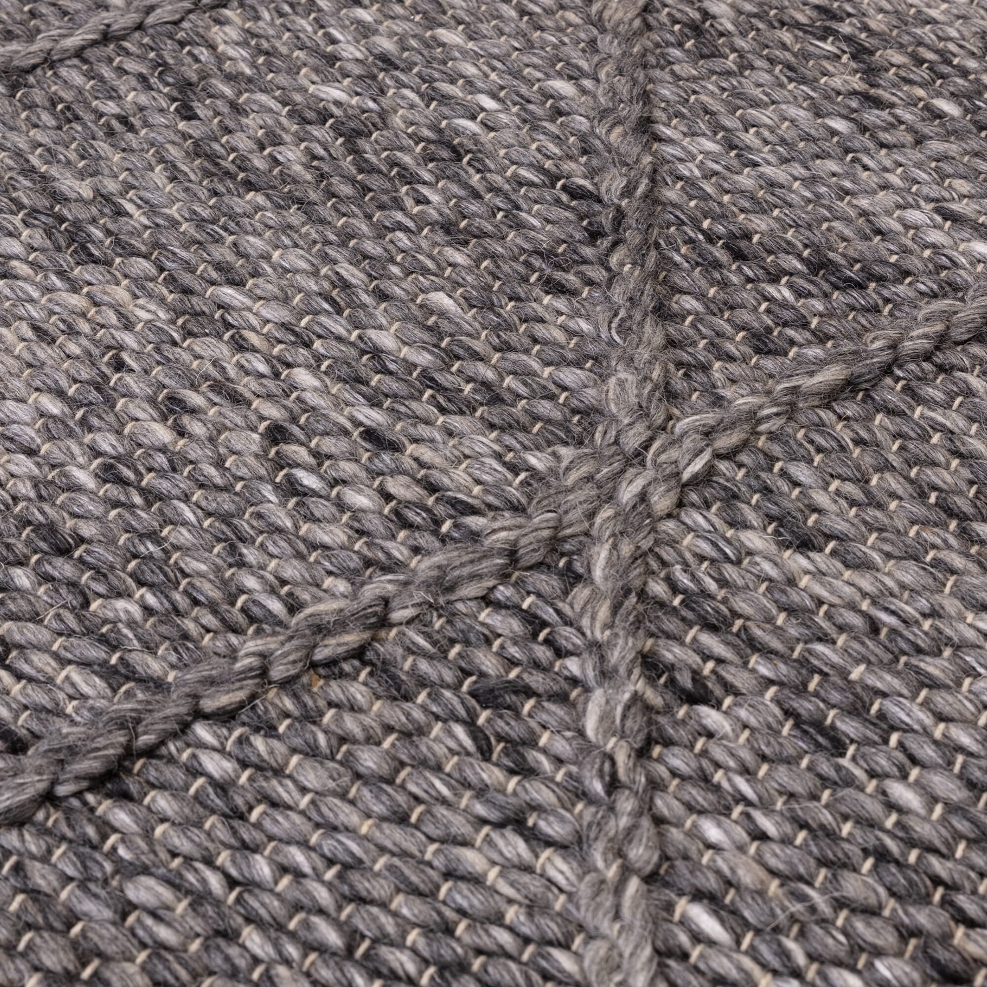 Katherine Carnaby Coast Diamond Hand Spun Charcoal Wool Rug CD01