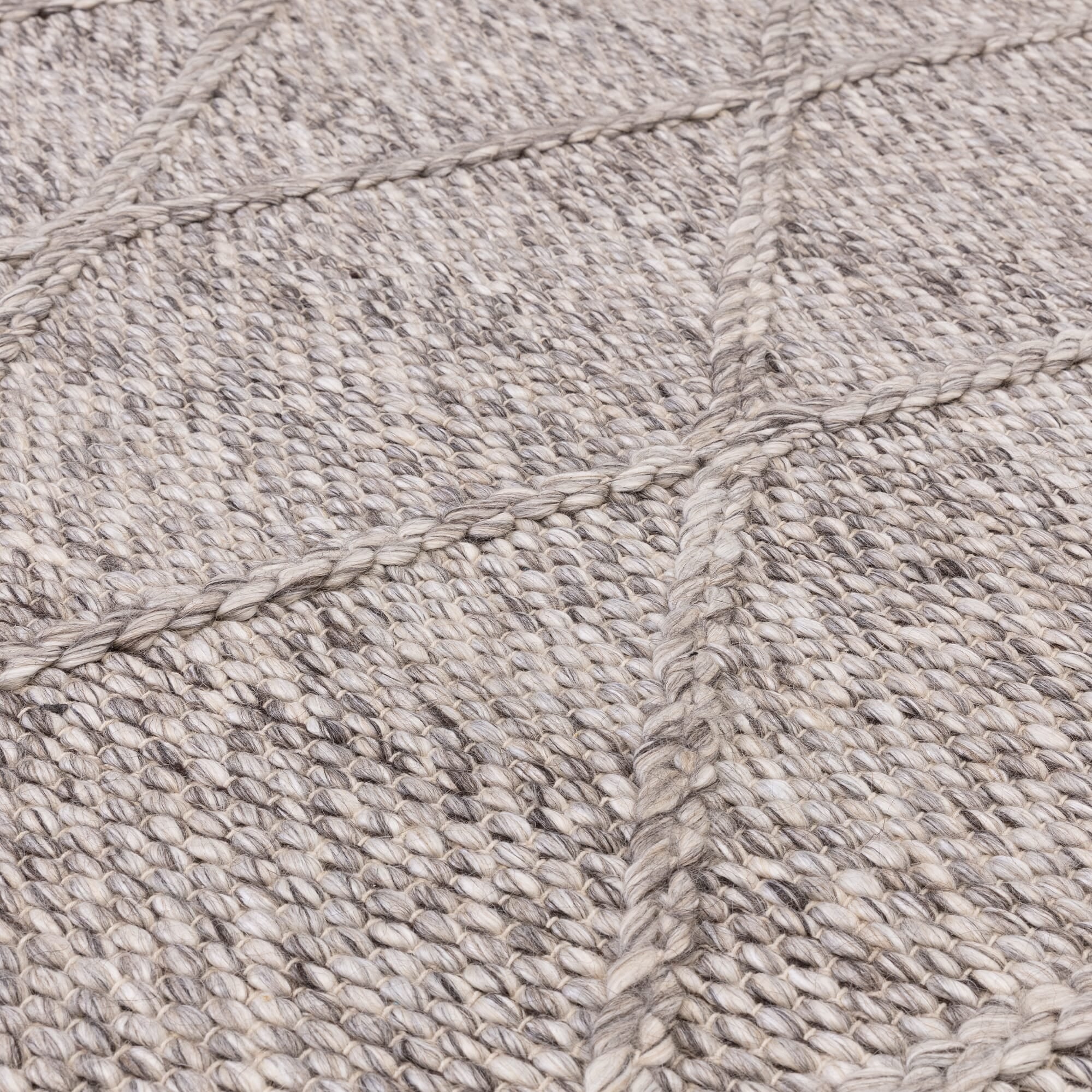 Katherine Carnaby Coast Diamond Grey Marl Hand Spun Wool Rug CD03