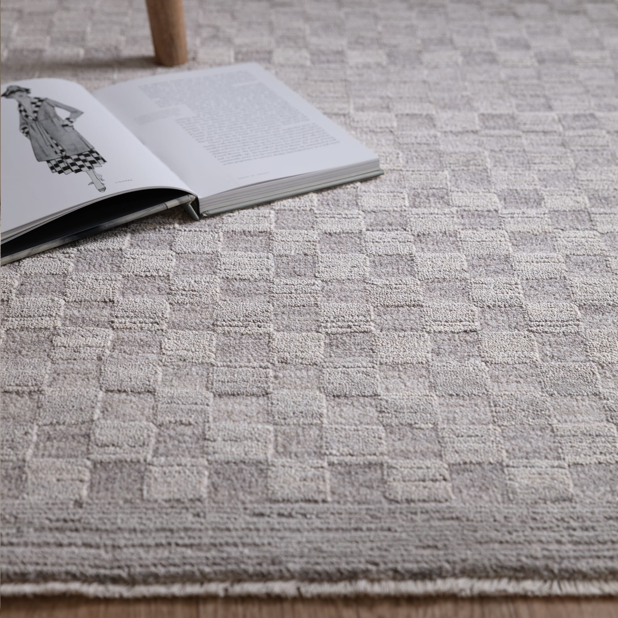 Laurent LA02 Rug