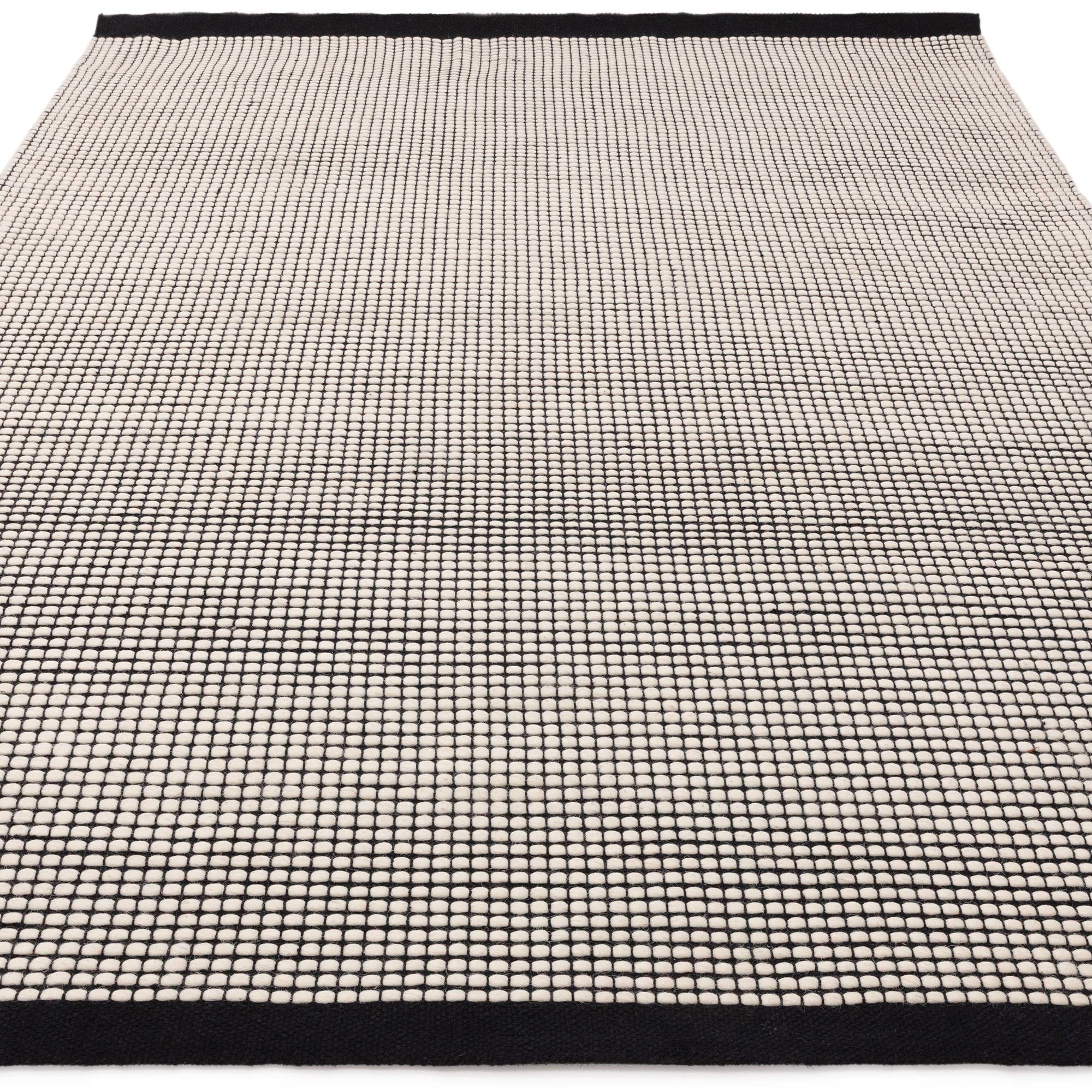 Alfombra MADE Mac Bobble Monocromo
