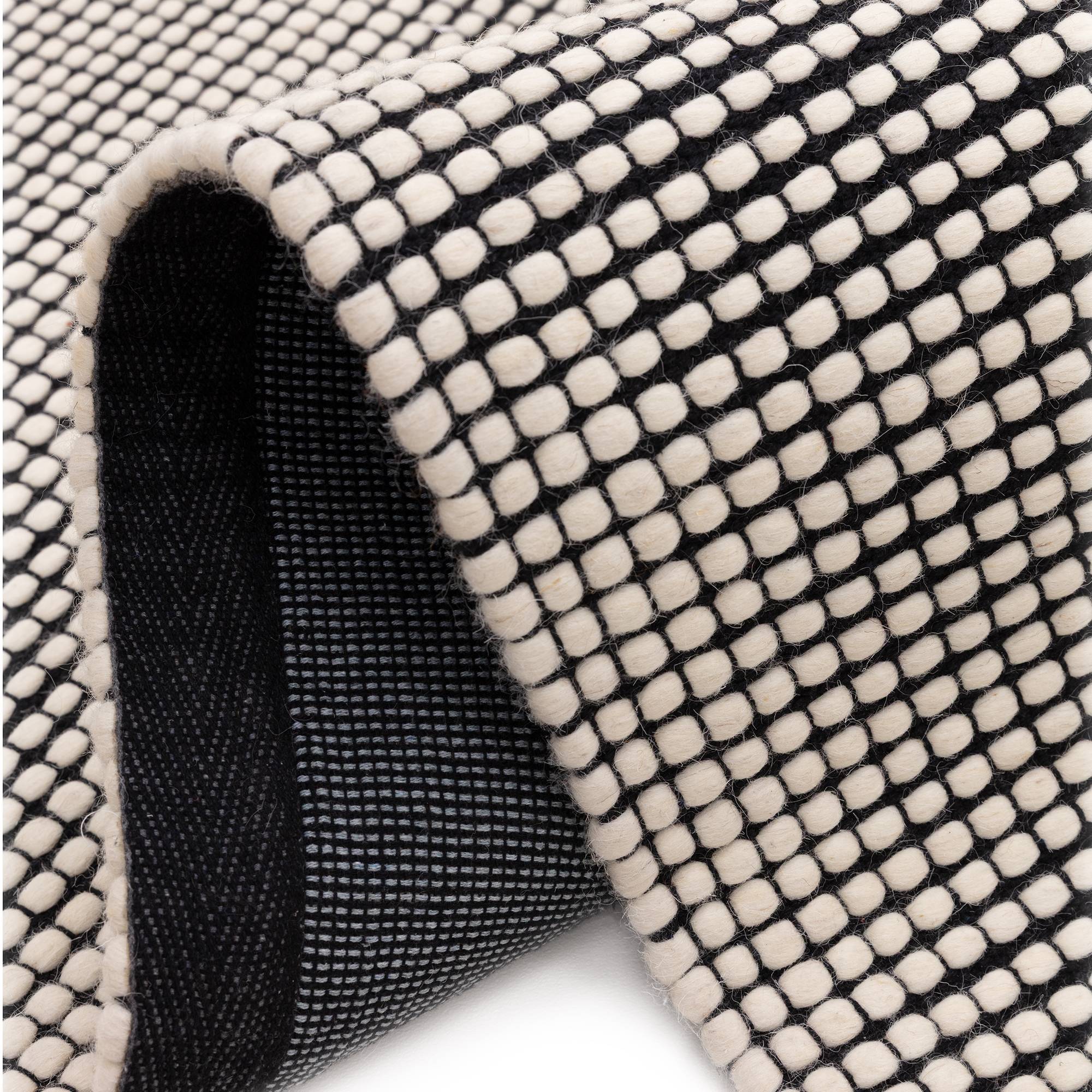 Alfombra MADE Mac Bobble Monocromo