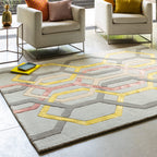 Alfombra de lana Matrix Hexagon plateada, hecha a mano MAX67