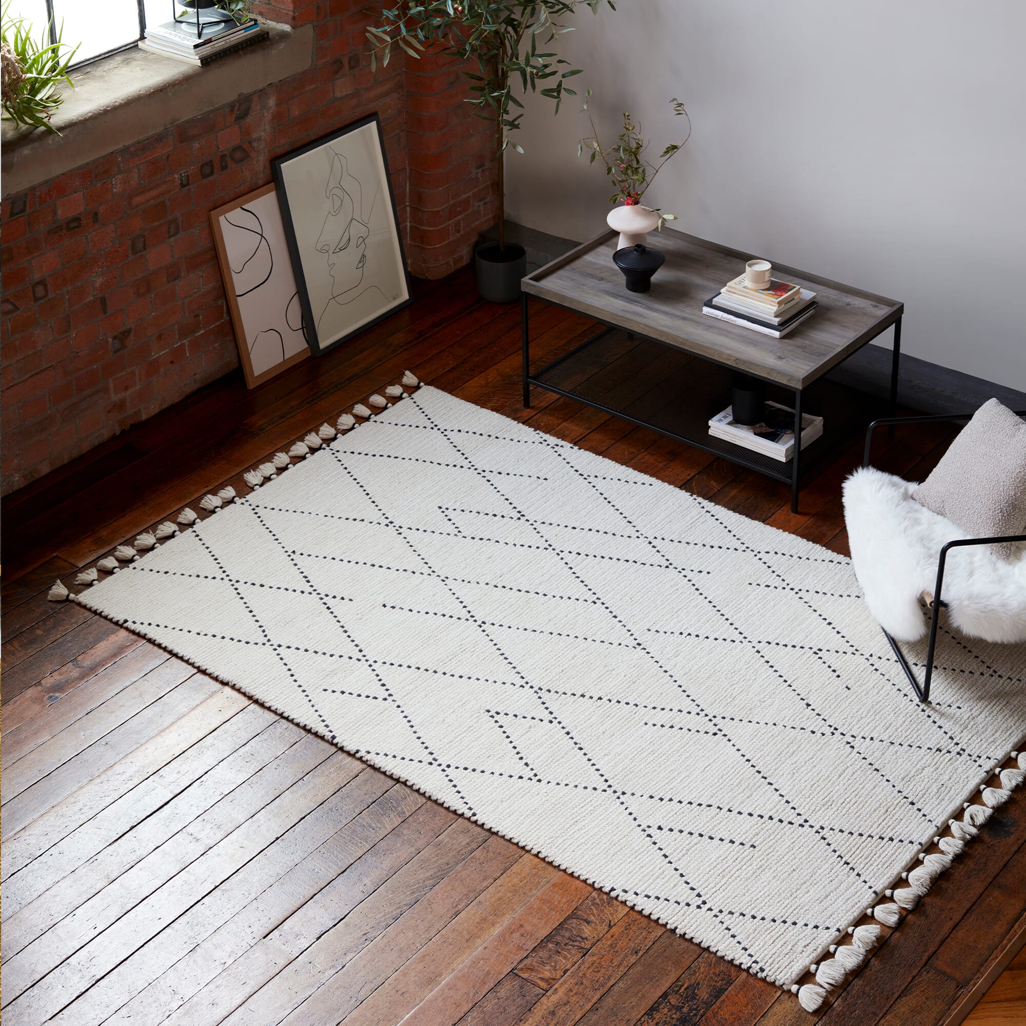 Alfombra Nepal Crema Negro Lineal  