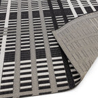 Alfombra de interior/exterior Patio Black Grid PAT22