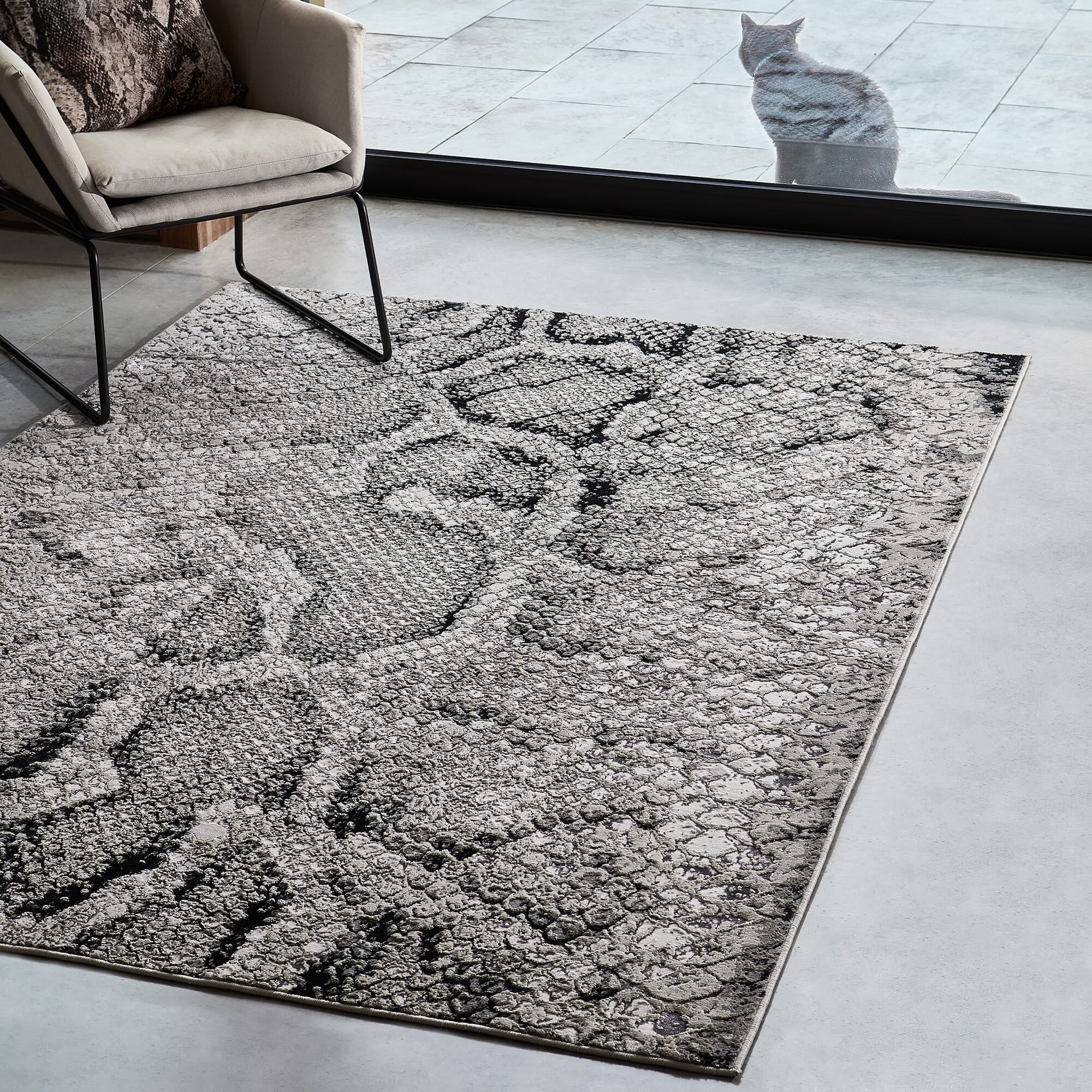 Quantum Snake Animal Print Rug QU03