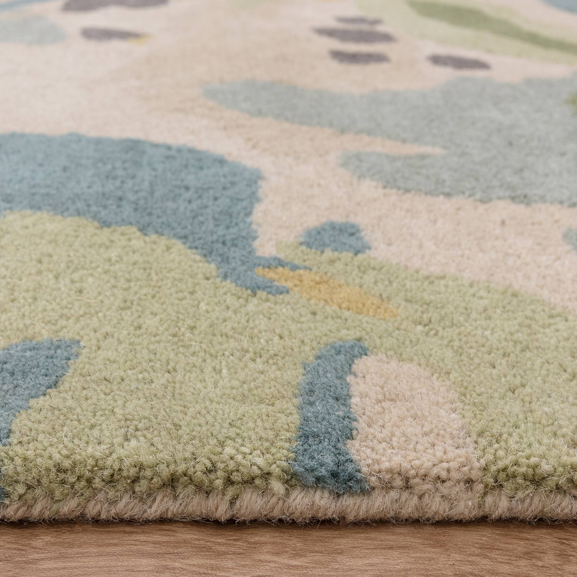 Reef RF11 Floral Green Rug
