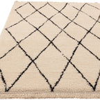 Rocco RC08 Cream Diamond Rug
