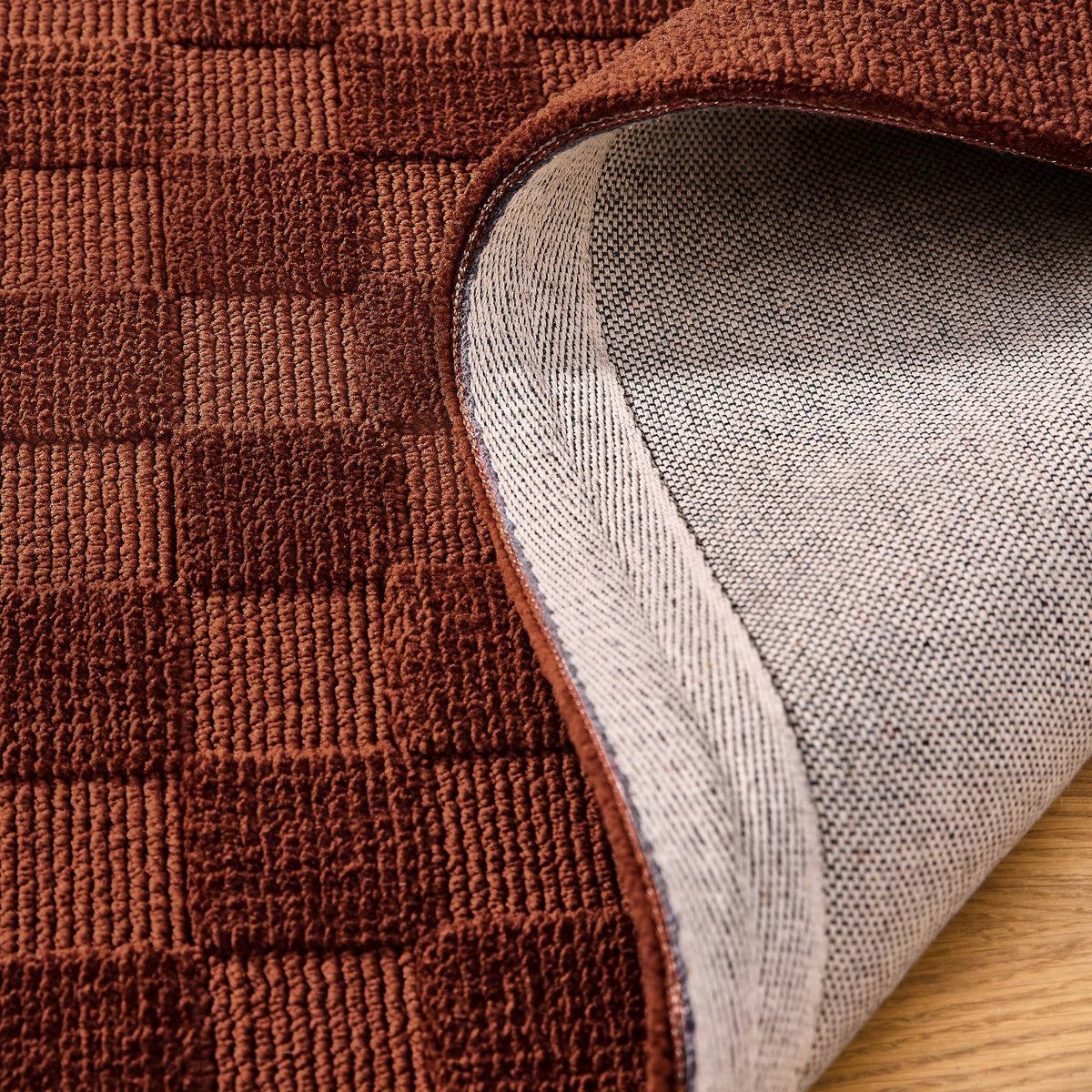 Tapis MADE Sibyl Rouille
