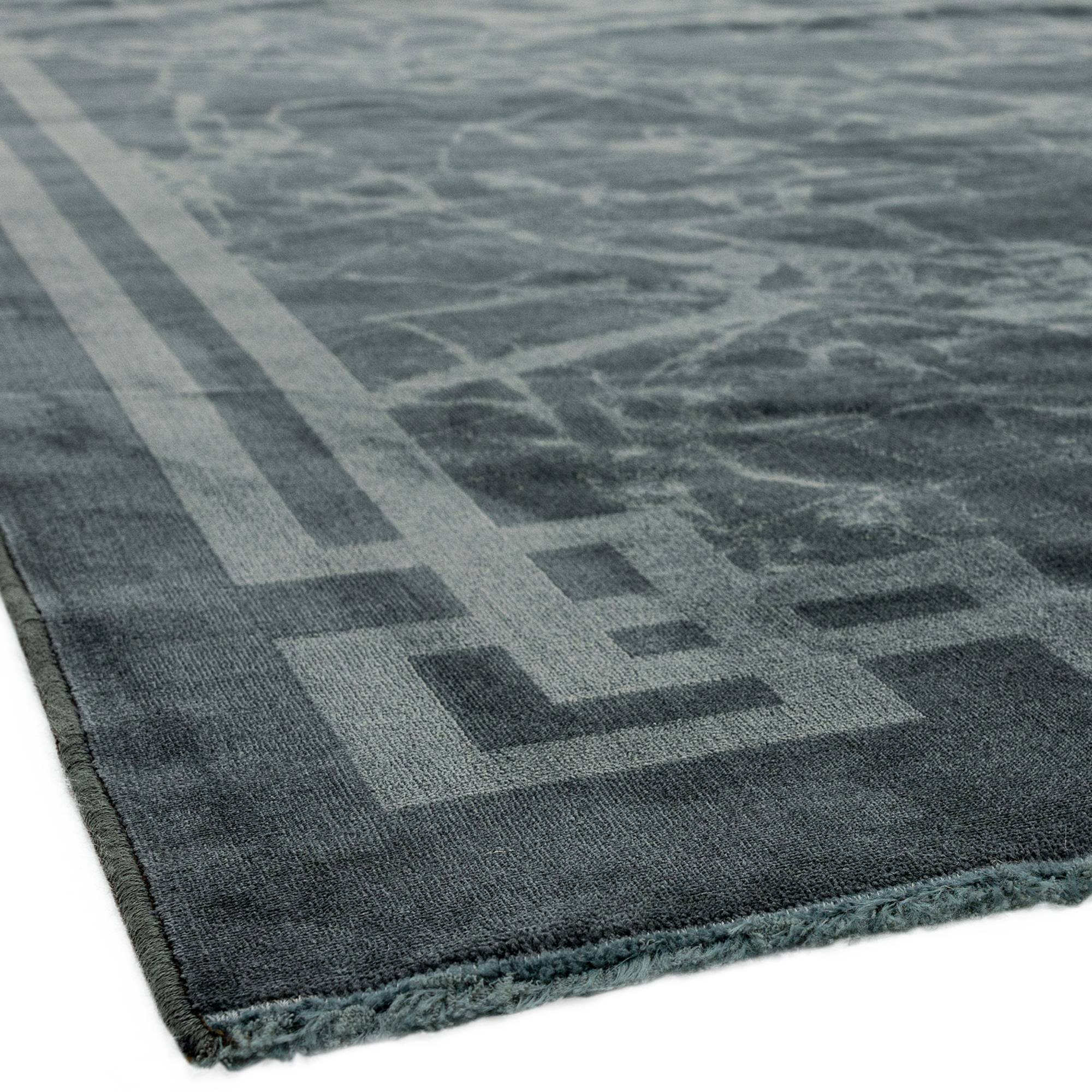 Alfombra Zehraya Gris con Borde ZE03