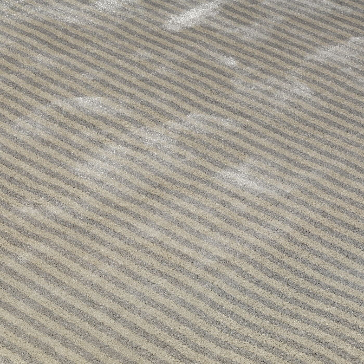Katherine Carnaby Chrome Stripe Feather Rug