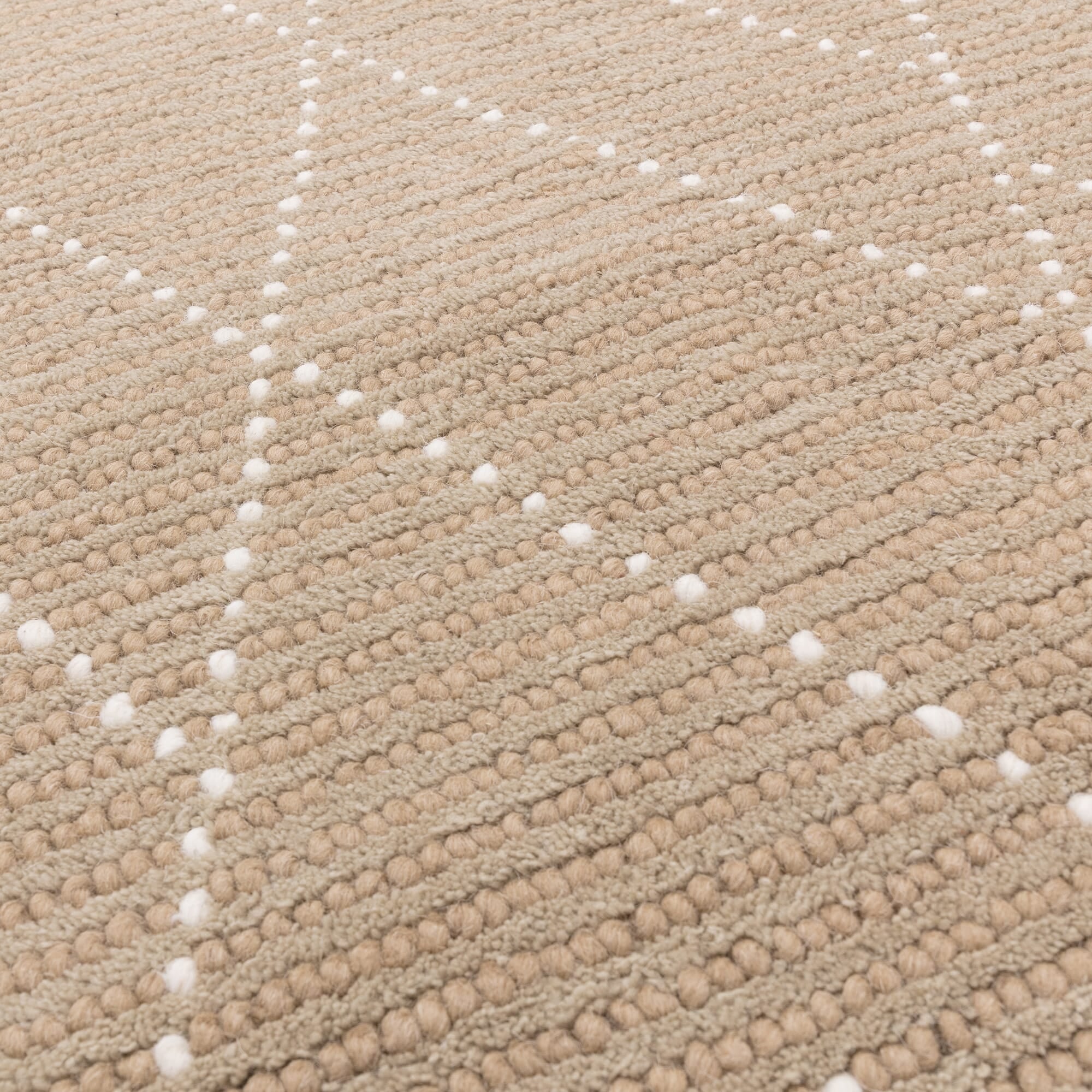Nepal Sand Cream Linear Rug